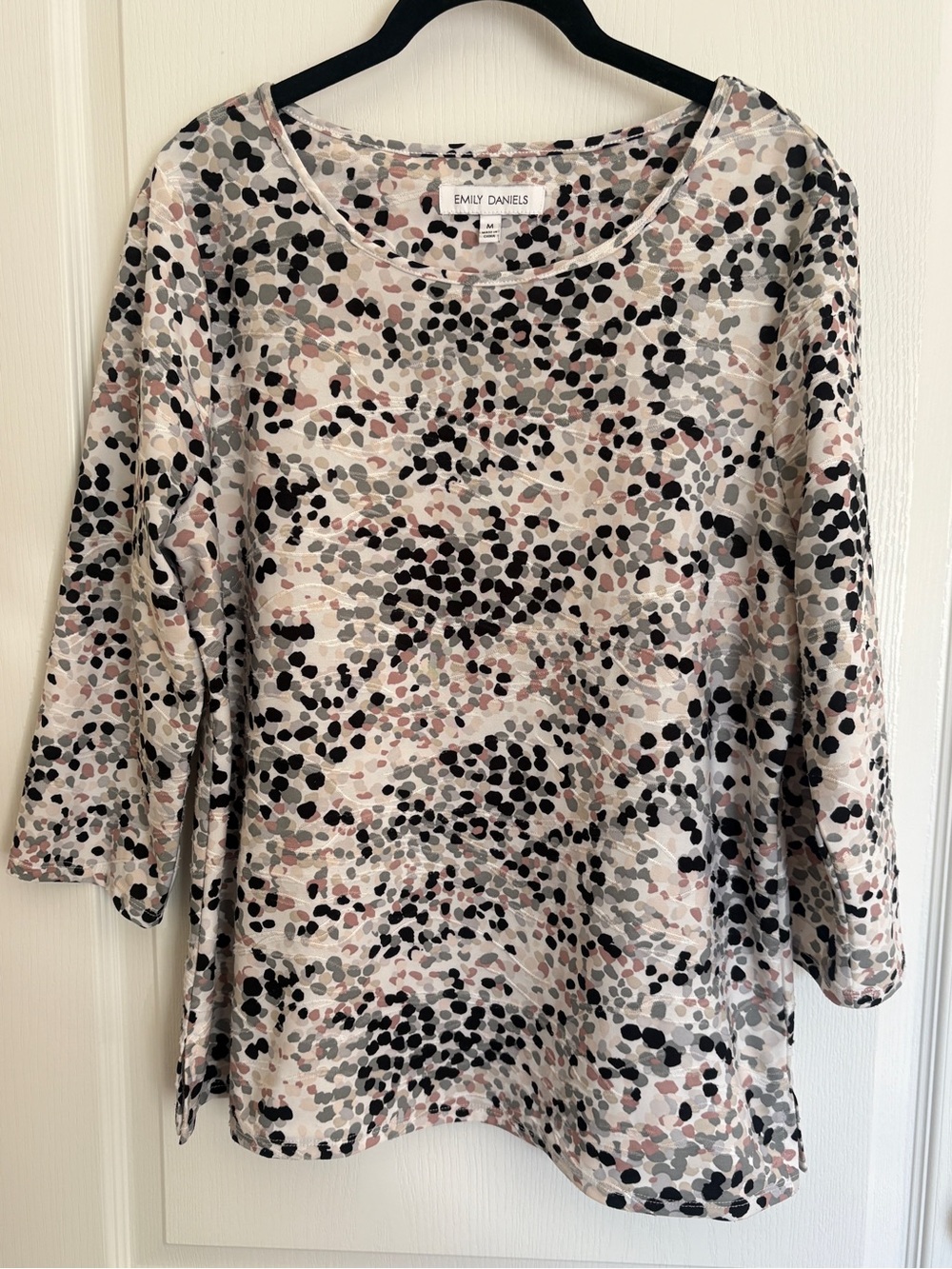 Emily Daniels Abstract Pebble Print Top 3/4 Sleeve Size Medium